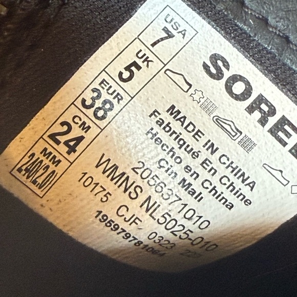 Sorel Evie II Waterproof Black Leather Zip Booties Size 7 - Picture 9 of 9